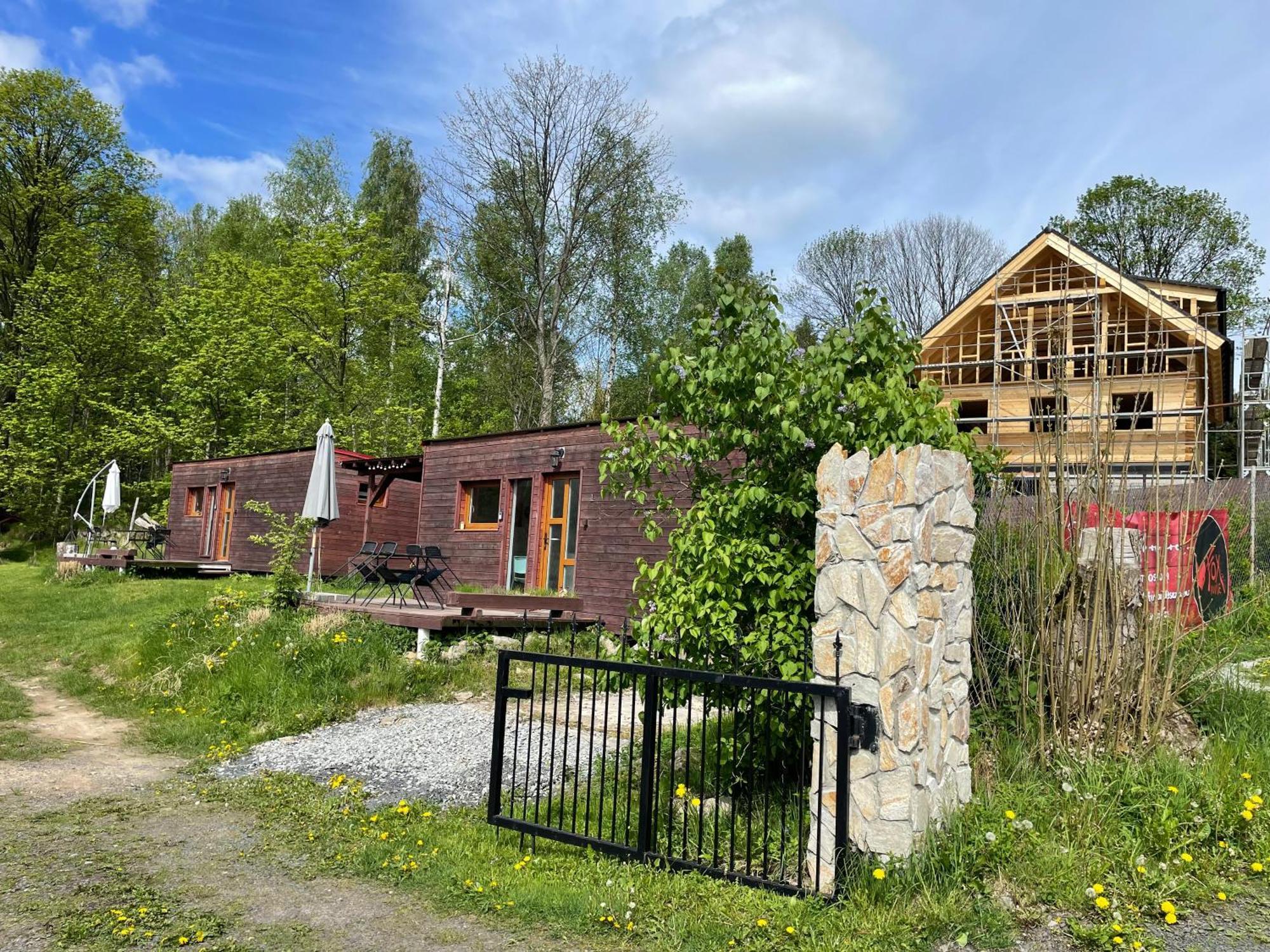 Fox House Tisa / Rajec Hotell Eksteriør bilde